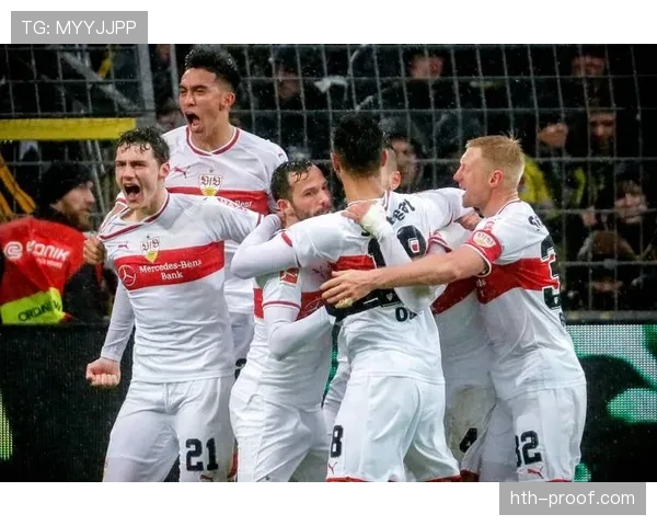 瓦伦西亚定位球战术显奇效，助球队逆转颓势重振旗鼓