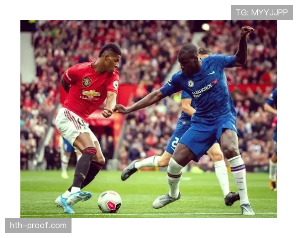 英超新星闪耀赛场：本土年轻球员稳健表现引热议